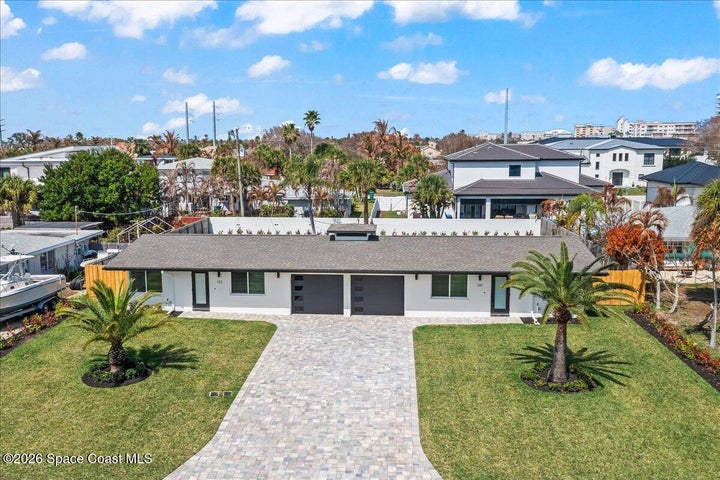 122 1st Avenue, Indialantic, FL 32903