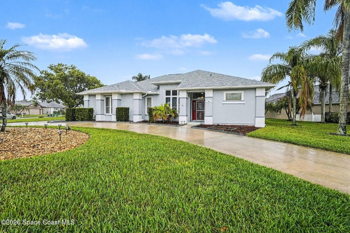 981 Victoria Place, Melbourne, FL 32940