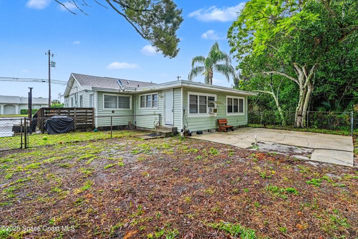 1708 Pine Street #2, Melbourne, FL 32901