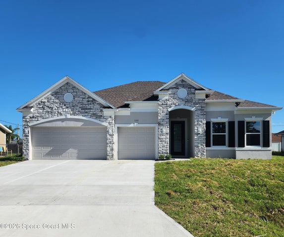1391 Helliwell Street NW, Palm Bay, FL 32907