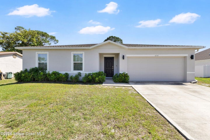 634 Brickell Street SE, Palm Bay, FL 32909