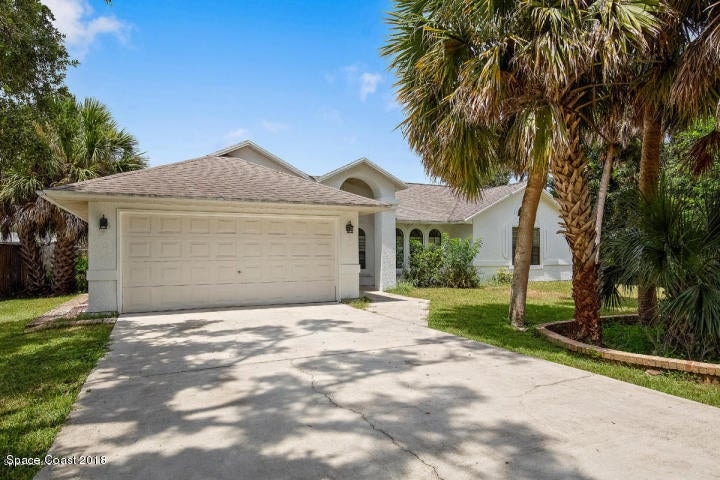 2195 Ladner Road NE, Palm Bay, FL 32907