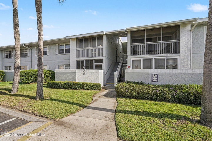 969 Sonesta Avenue NE #206, Palm Bay, FL 32905