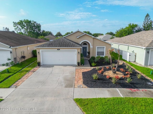 2049 Caledonia Place, Melbourne, FL 32940