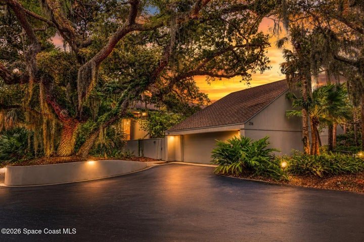 356 Aquarina Boulevard, Melbourne Beach, FL 32951