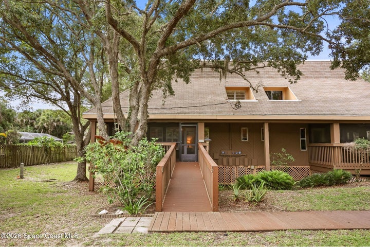 6235 Treetop Drive, Melbourne Beach, FL 32951