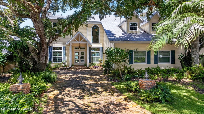 5930 Riverside Drive, Melbourne Beach, FL 32951