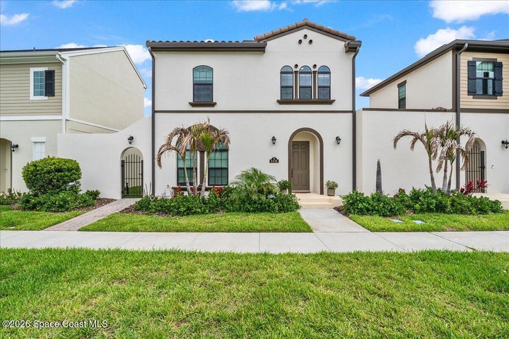 8476 Lyside Drive, Melbourne, FL 32940