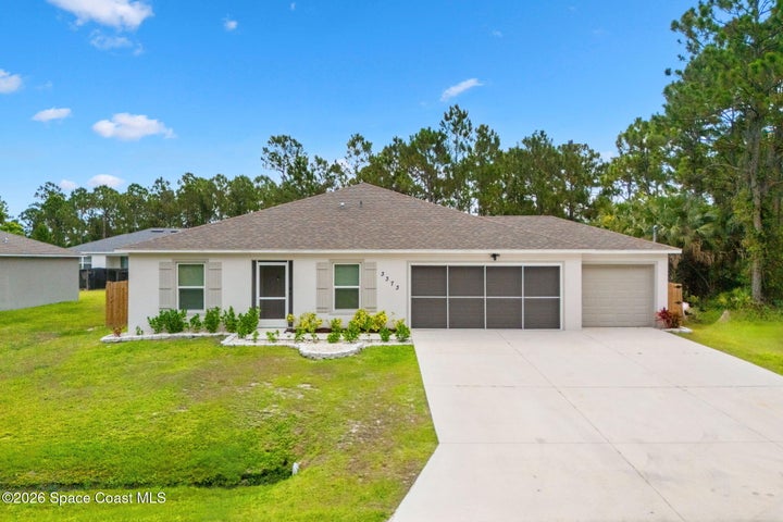 3373 Navajo Avenue SW, Palm Bay, FL 32908