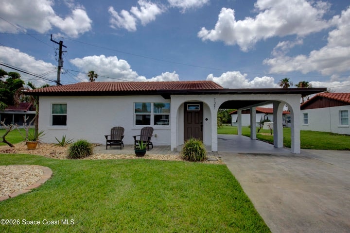 121 Del Mar Street, Indialantic, FL 32903
