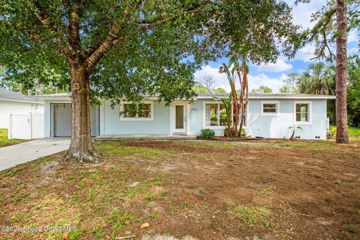 965 Palo Alto Street SE, Palm Bay, FL 32909