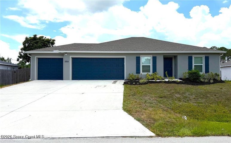 1014 Hammacher Avenue SW, Palm Bay, FL 32908