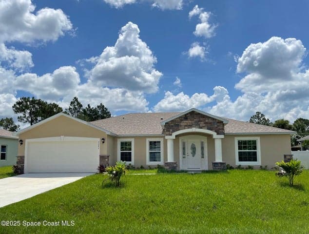 2047 O'Connel Avenue SW, Palm Bay, FL 32908
