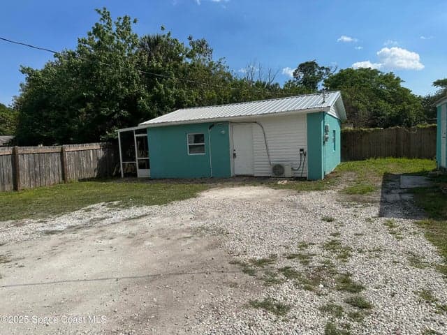 330 Palm Avenue #3, Cocoa, FL 32922