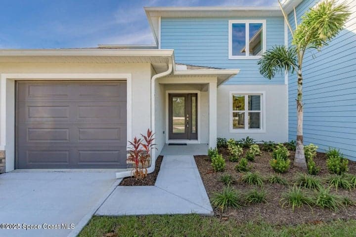 187 Hidden Woods Place, Melbourne, FL 32901