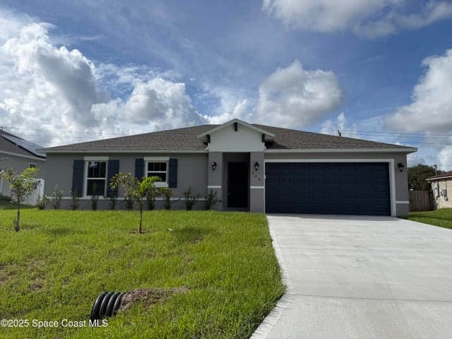 726 Merrimac Street SE #11, Palm Bay, FL 32909