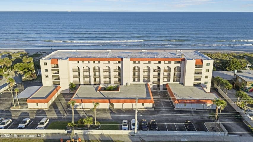 1305 S Atlantic Avenue #110, Cocoa Beach, FL 32931