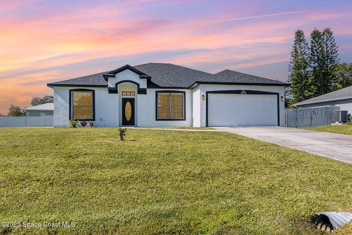 269 Olivick Circle NE, Palm Bay, FL 32907