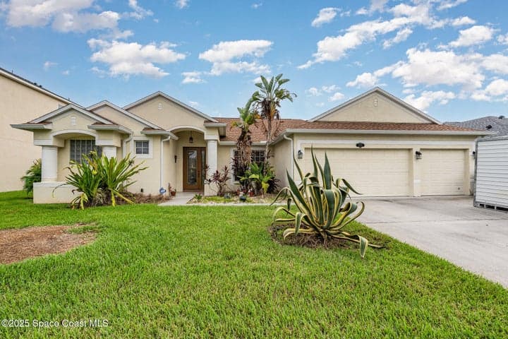 1655 Sumter Lane, Melbourne, FL 32904