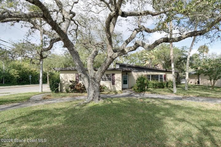 150 W Alachua Lane, Cocoa Beach, FL 32931