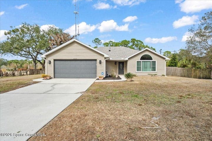 4520 White Road, Melbourne, FL 32934