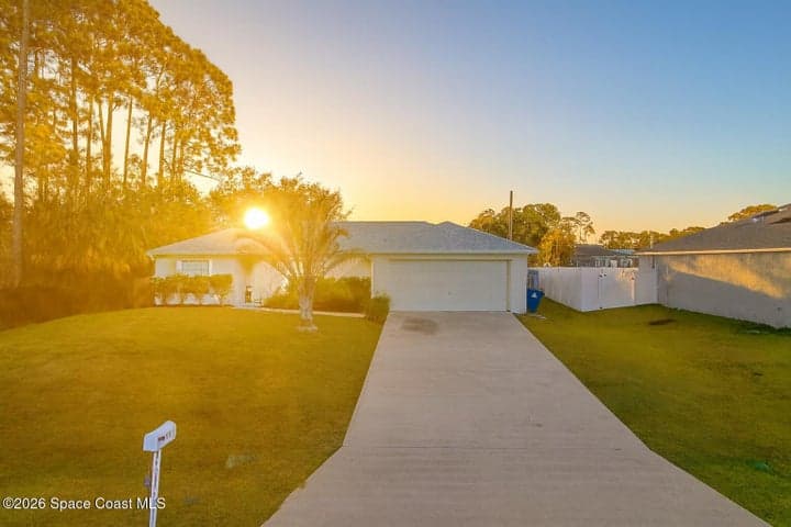 1277 Baca Avenue NW, Palm Bay, FL 32907