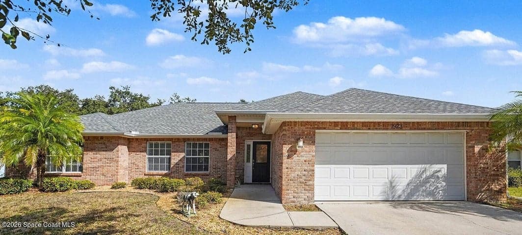1923 Windbrook Drive SE, Palm Bay, FL 32909