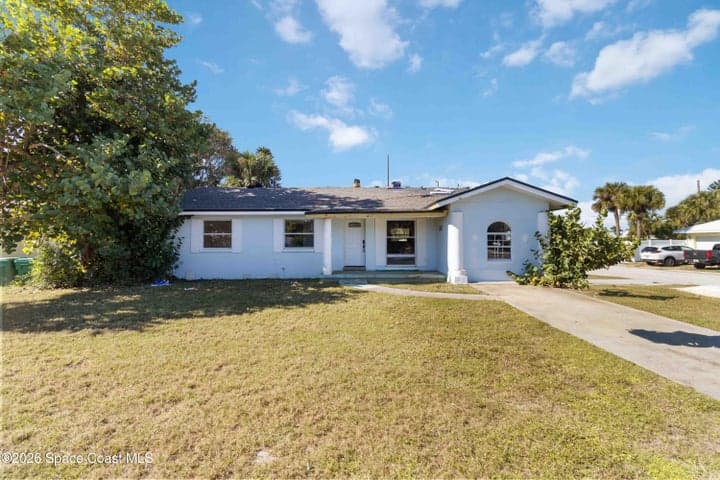 1000 S Orlando Avenue, Cocoa Beach, FL 32931
