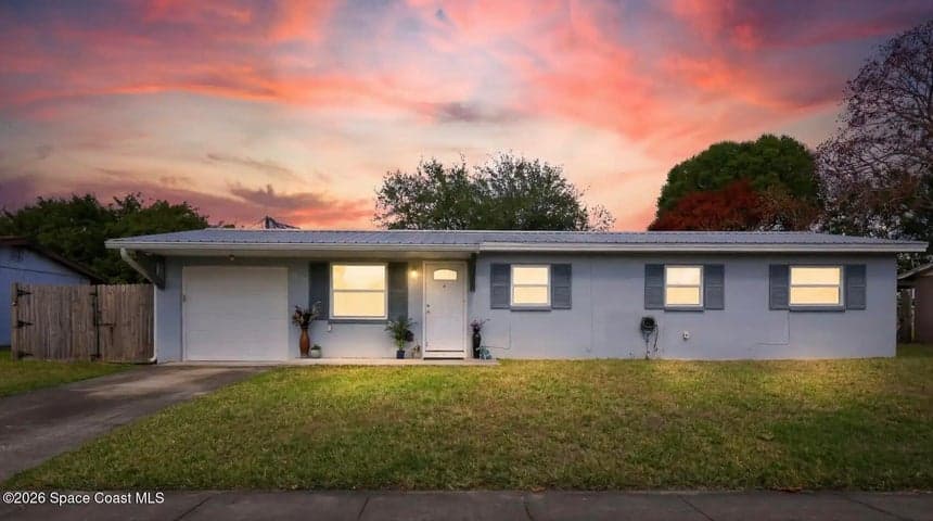 2660 Fountainhead Boulevard, Melbourne, FL 32935
