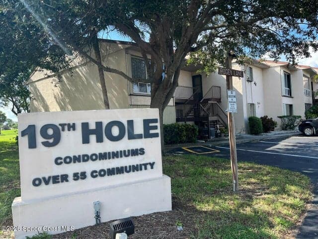 2504 Bogey Lane #1-C, Melbourne, FL 32935