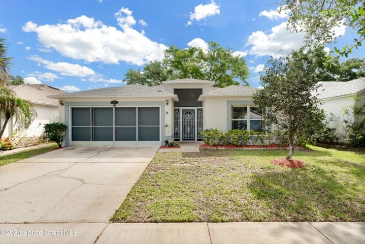 1563 Vista Lake Circle, Melbourne, FL 32904