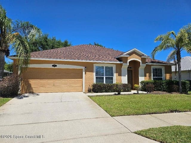3930 Caparosa Circle, Melbourne, FL 32940