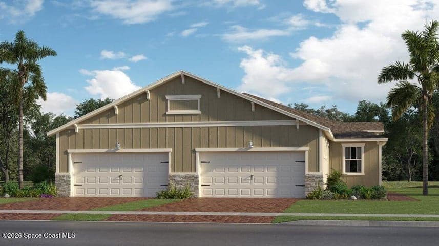 2419 Cyan Place NW, Palm Bay, FL 32907