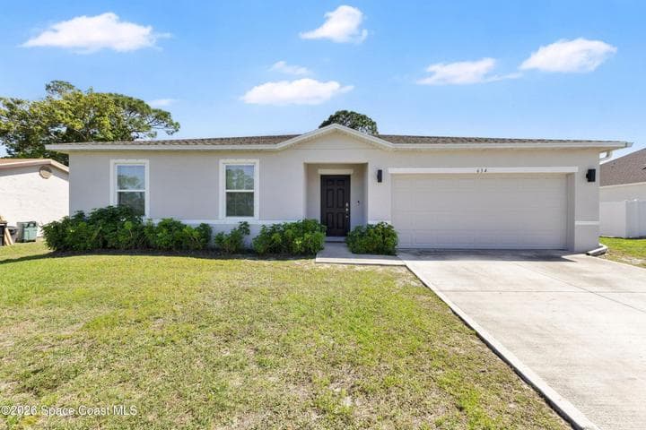 634 Brickell Street SE, Palm Bay, FL 32909