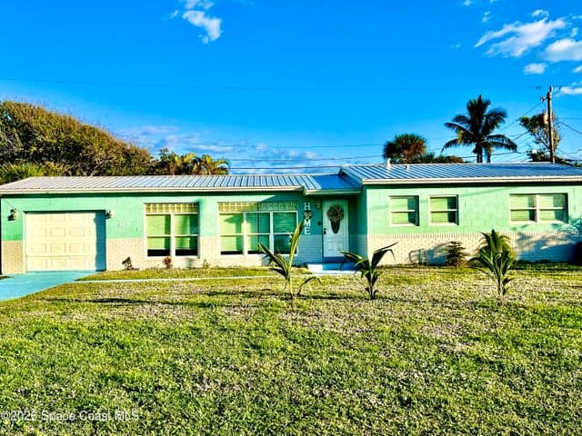 133 NE 1st Street, Satellite Beach, FL 32937