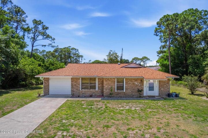 1472 Wacker Avenue SE, Palm Bay, FL 32909