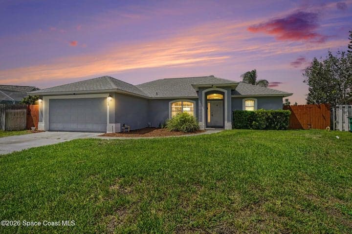 706 Samuel Chase Lane, Melbourne, FL 32904