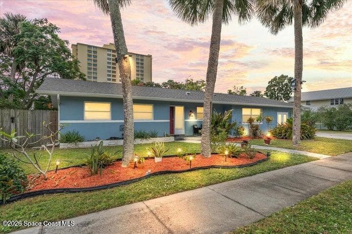 637 E Lincoln Avenue, Melbourne, FL 32901