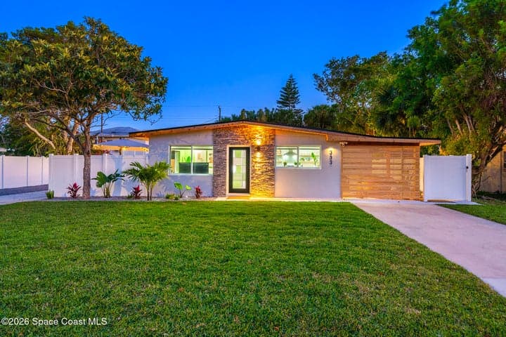 333 Tyler Avenue, Cape Canaveral, FL 32920