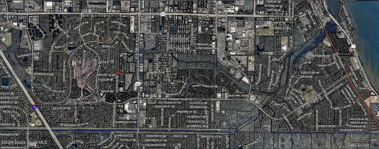 1039 Hooper Avenue NE, Palm Bay, FL 32905