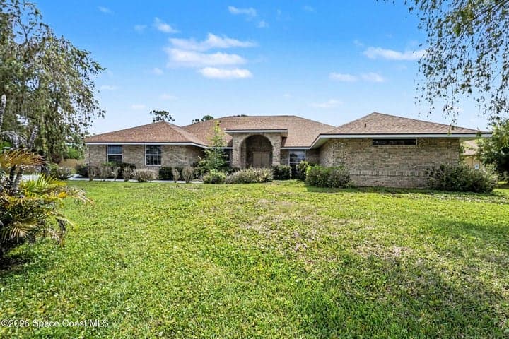 3663 Meadowlark Way, Melbourne, FL 32904
