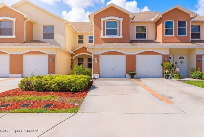 1045 Venetian Drive #102, Melbourne, FL 32904